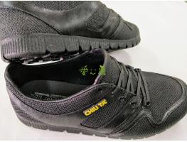 運動鞋-防水塑膠運動鞋